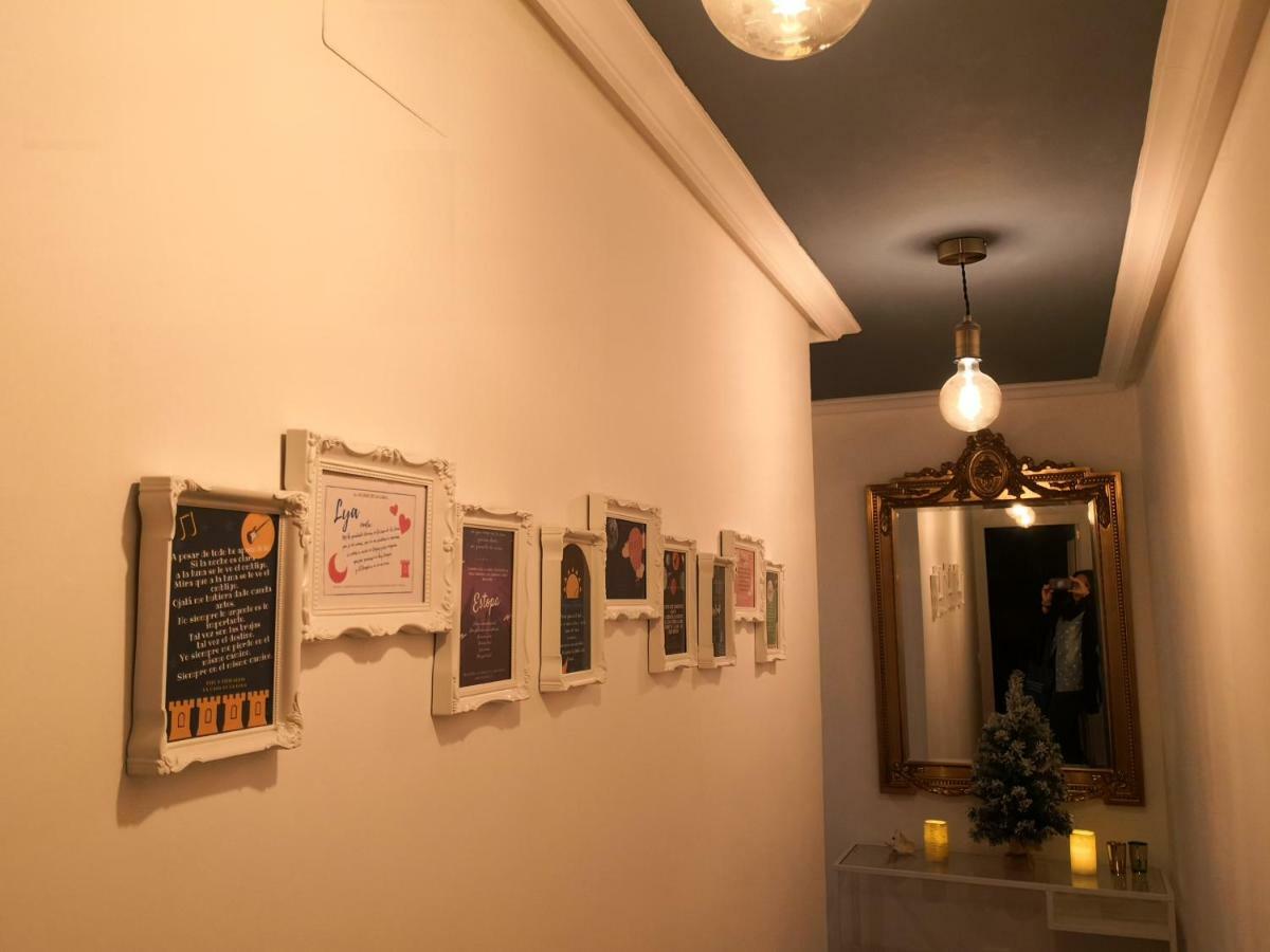 La Casa De La Luna Авила Экстерьер фото
